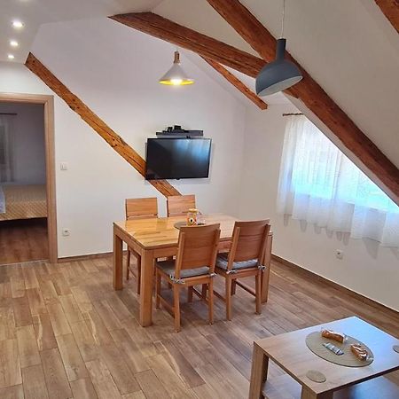 Attic Split Apartment Near City Centre Bagian luar foto